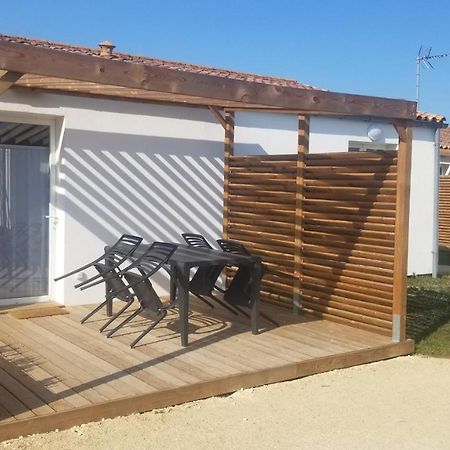 Village Club Le Phare Saint-Clement-des-Baleines Exterior photo